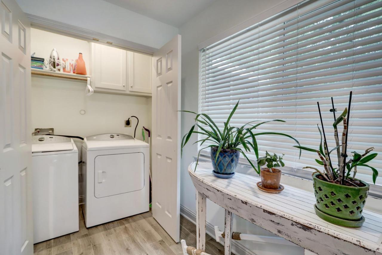 Kingwood Cottage - 10 Mins From Iah - Lake Front Humble Luaran gambar