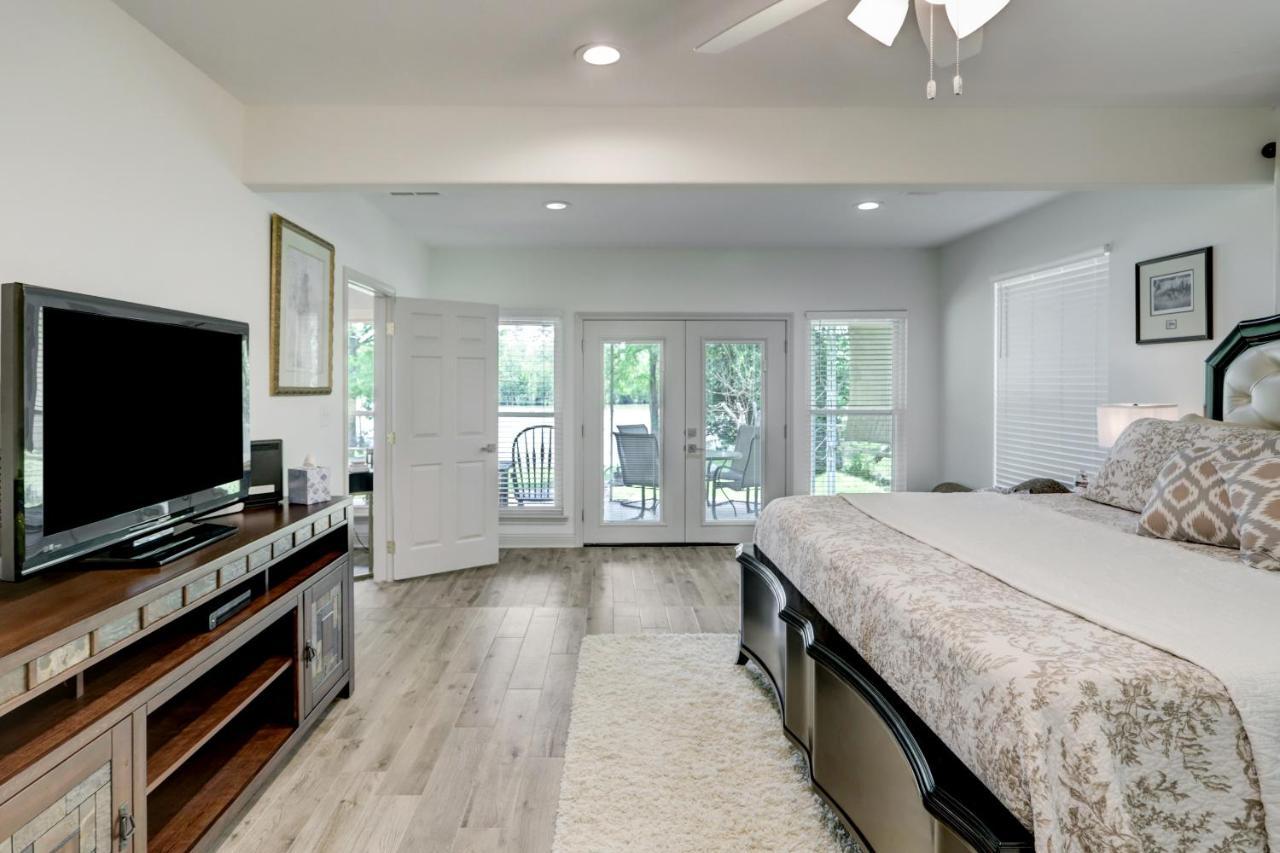 Kingwood Cottage - 10 Mins From Iah - Lake Front Humble Luaran gambar