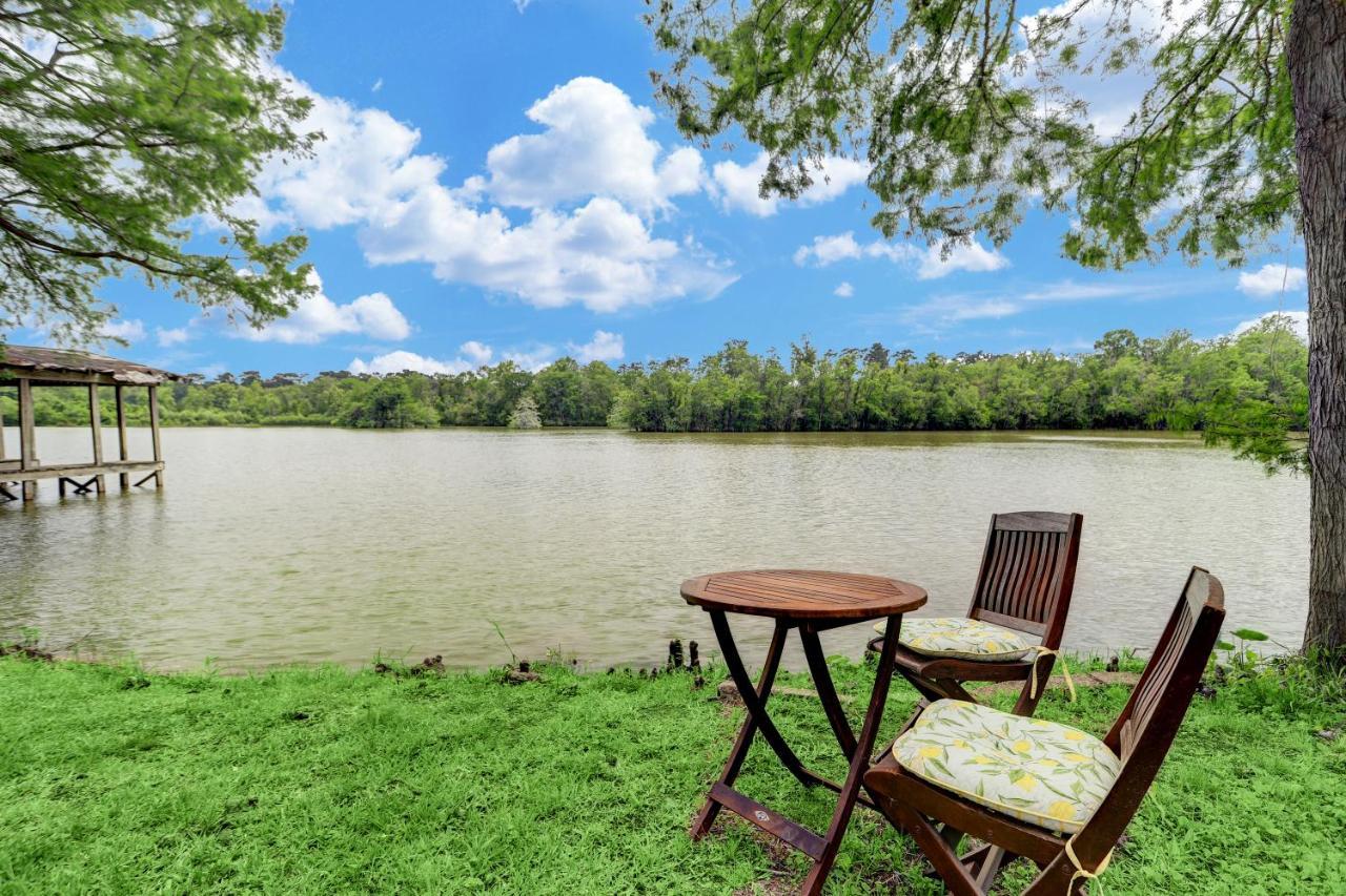 Kingwood Cottage - 10 Mins From Iah - Lake Front Humble Luaran gambar